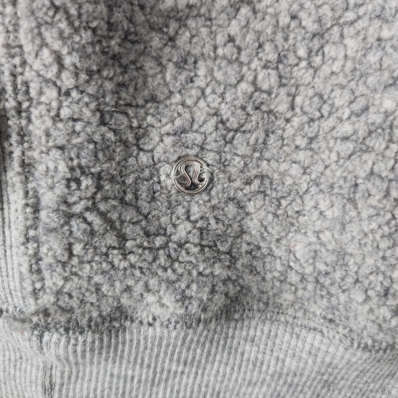 Lululemon Peaceful Moments Pullover - Grey Fleece - Size 8 - Picture 6 of 7